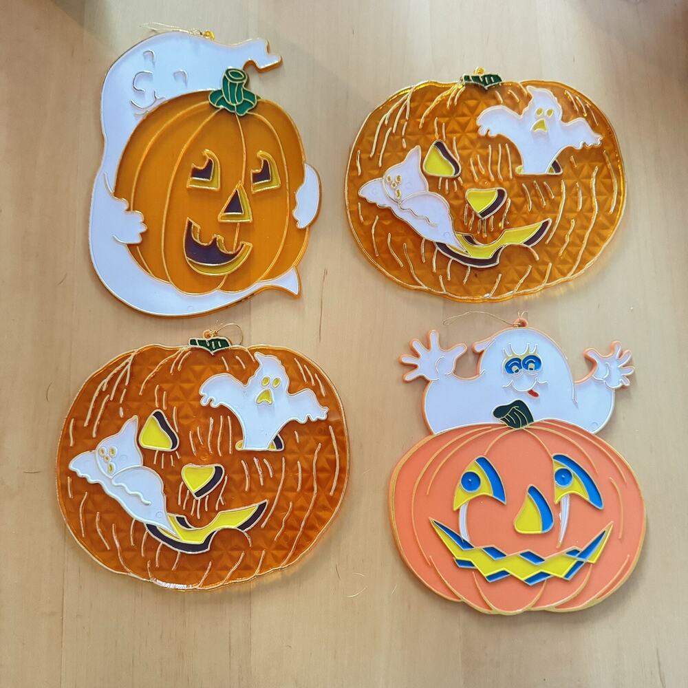Vintage Set of 4 Halloween Plastic Sun Catchers Pumpkin Ghost Jack O Lantern
